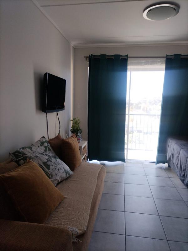 1 Bedroom Property for Sale in Gordons Bay Western Cape
